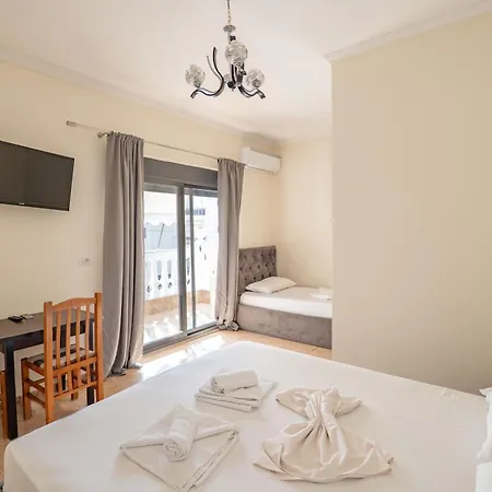 Primavera Hotel